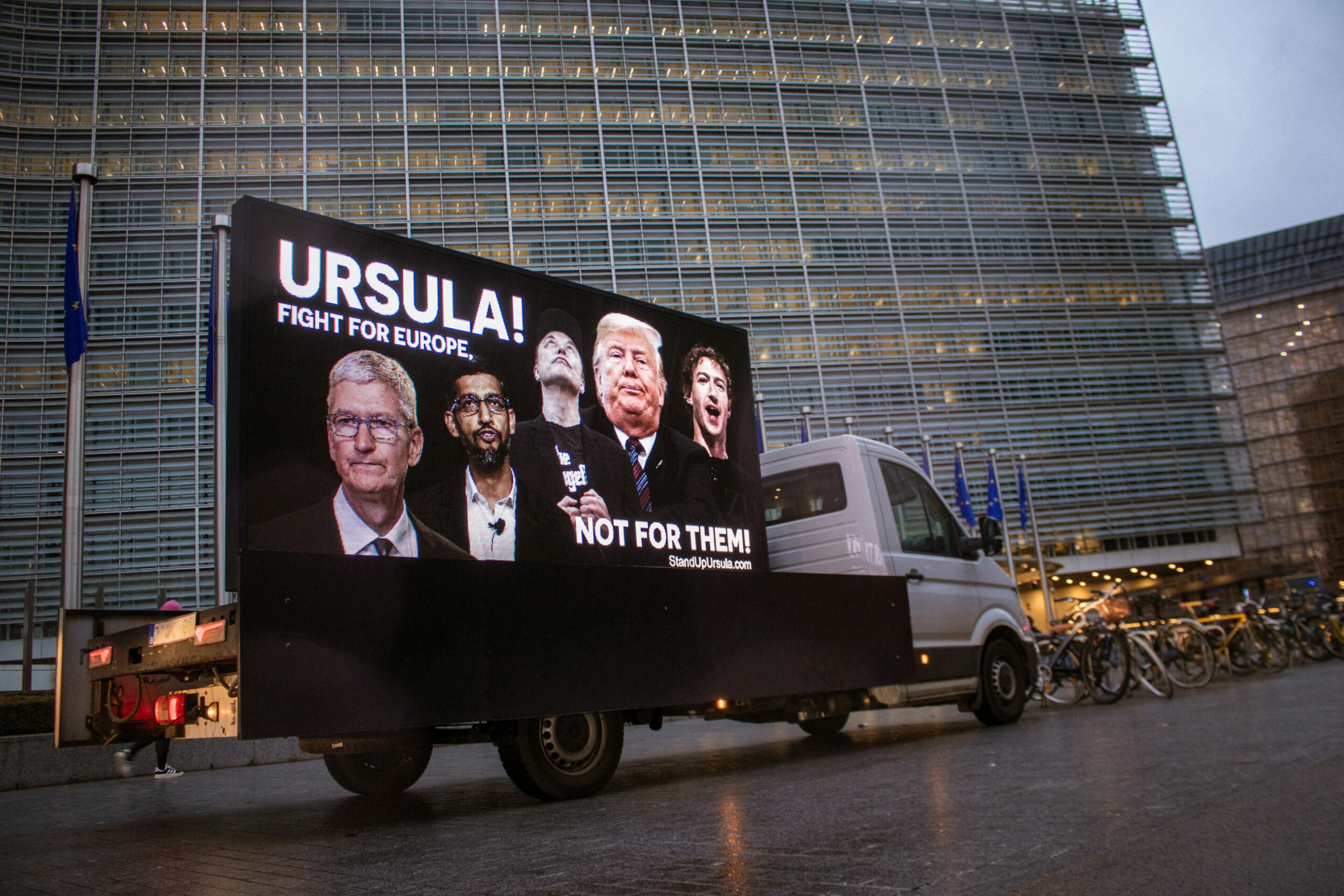 Yayıncılar akıllı TV anlaşmazlığı nedeniyle sorun yaşıyor