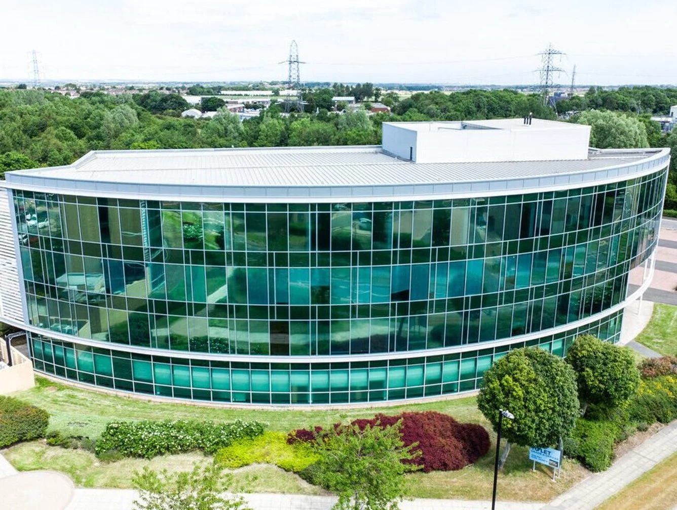 OpenAI İngiltere veri merkezi projesini askıya aldı