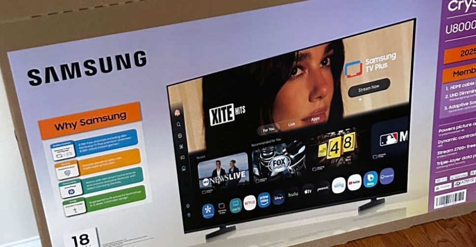 Dua Lipa, Samsung ile davalık oldu