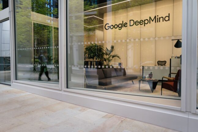 Google DeepMind lisans