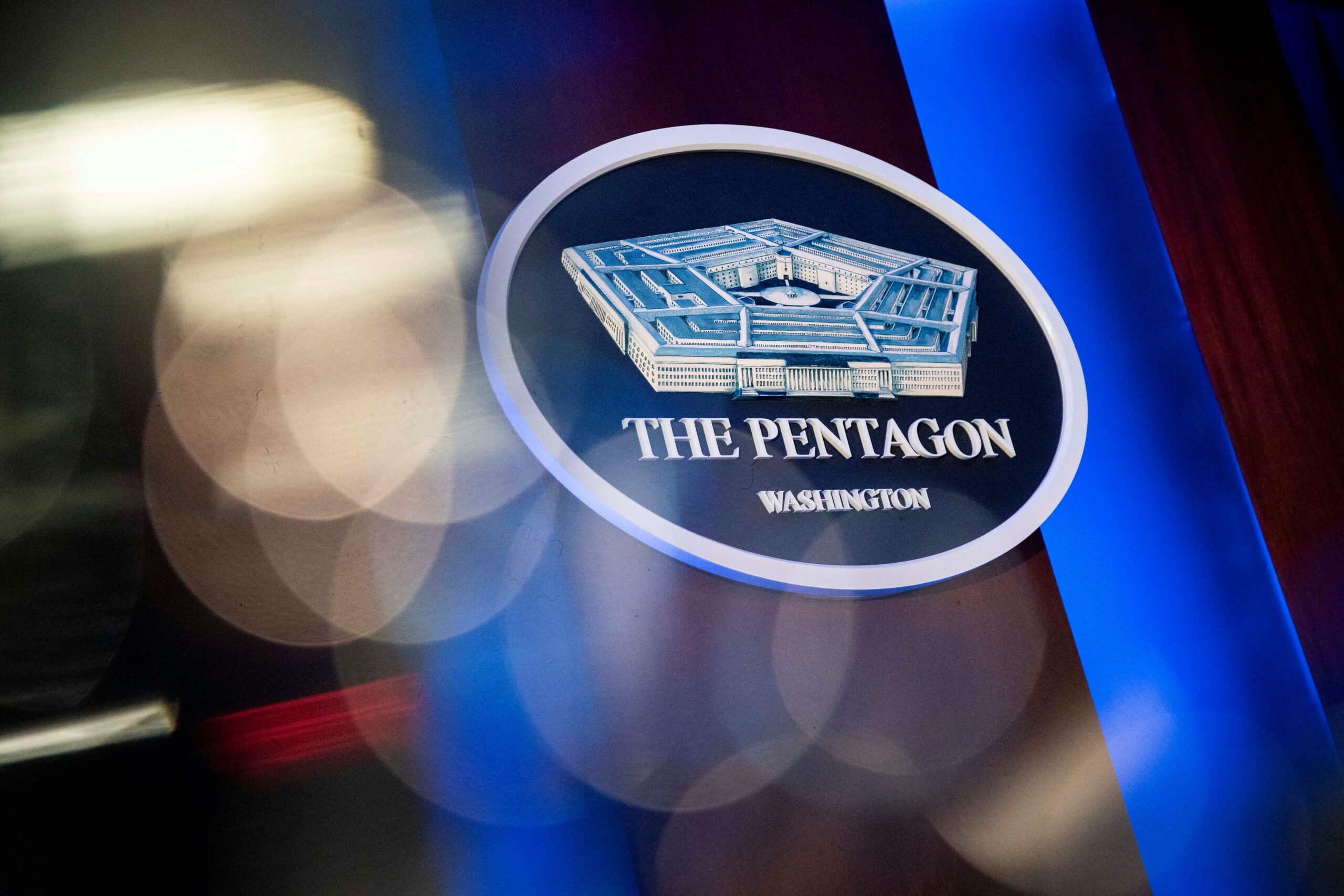 Pentagon yapay zeka şirketleriyle anlaşmaya verdi