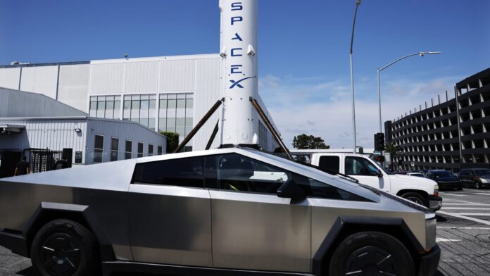 SpaceX tehdit tespit uyduları