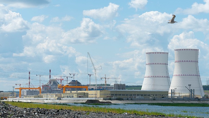 Yüzer nükleer enerji santrali