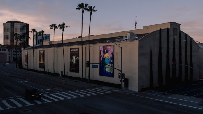 Kaliforniya Paramount