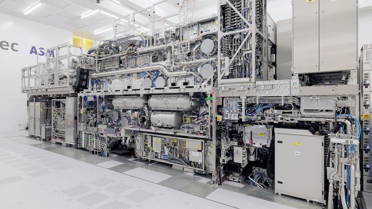 Intel dizüstü bilgisayar çipleri için ASML ile çalışacak