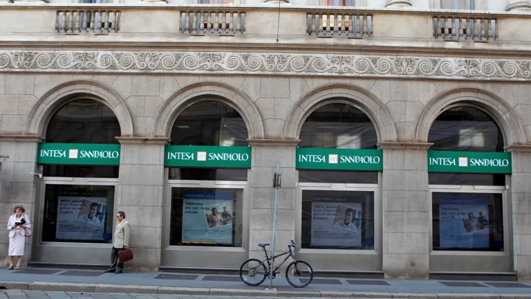 İtalyan bankası Google
