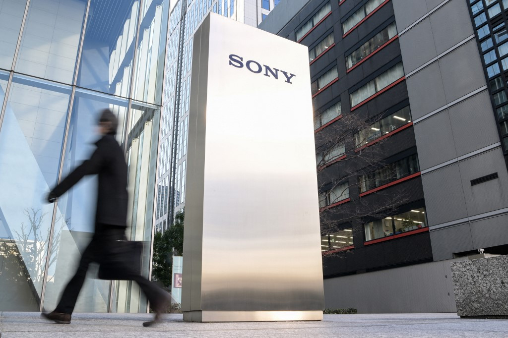 Sony oyun satışları ile beklentisini yükseltti