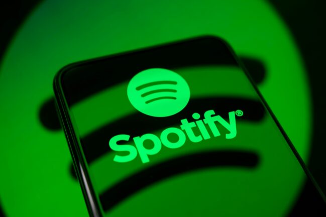 Spotify sahte dinleme