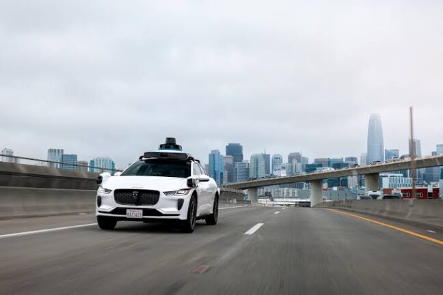 Waymo robot taksileri