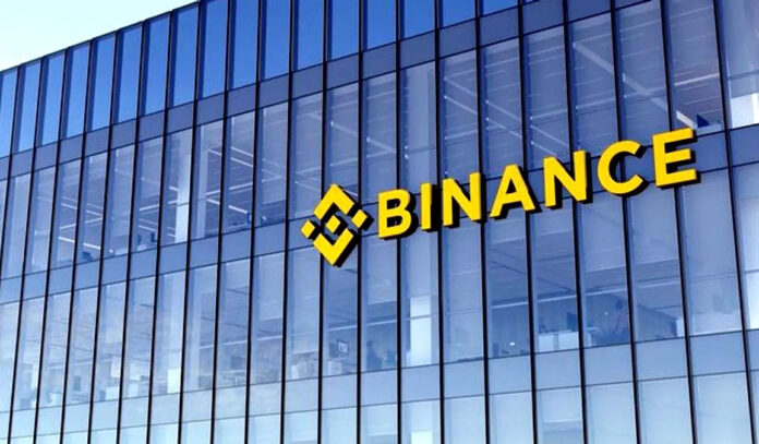 Binance çalışanları